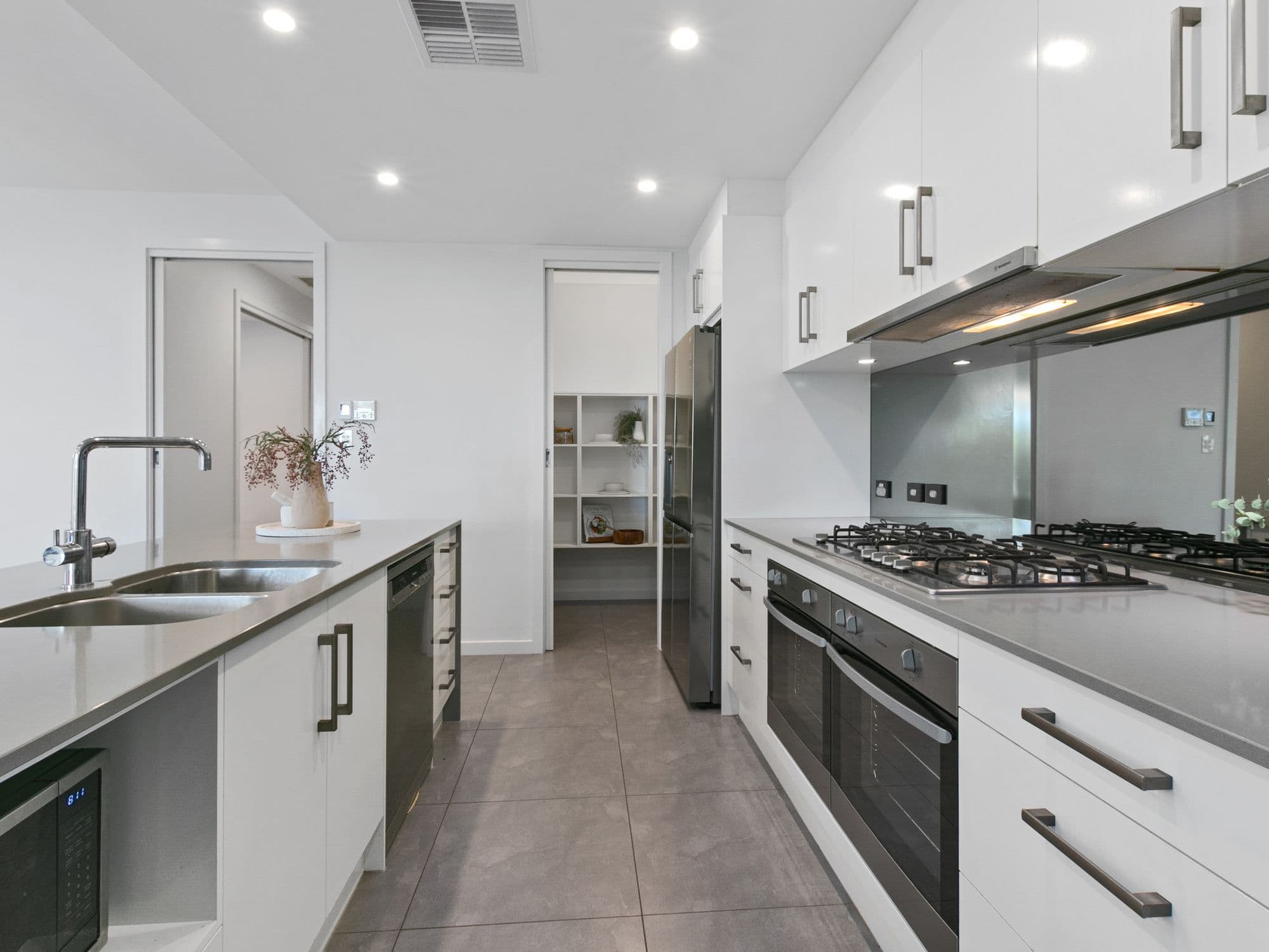 14 Queenscliff Drive, Seaford Rise SA 5169, Seaford Rise - Thumbnail 7