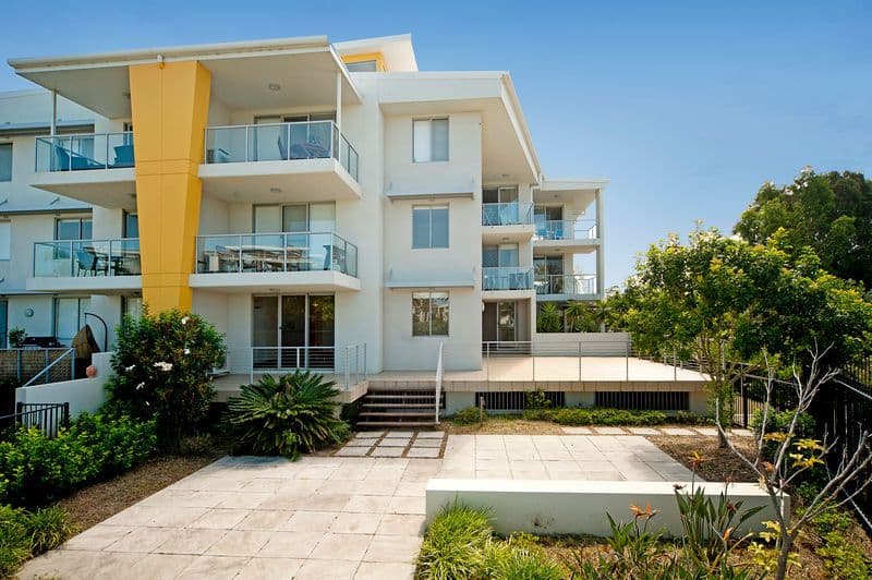 64-68 Sickle Avenue, HOPE ISLAND QLD 4212, Hope Island - Thumbnail 2