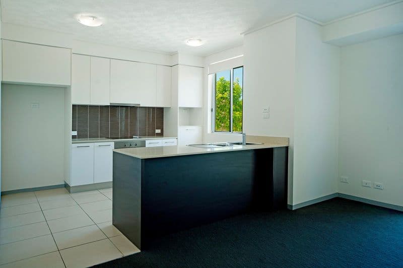 64-68 Sickle Avenue, HOPE ISLAND QLD 4212, Hope Island - Thumbnail 7