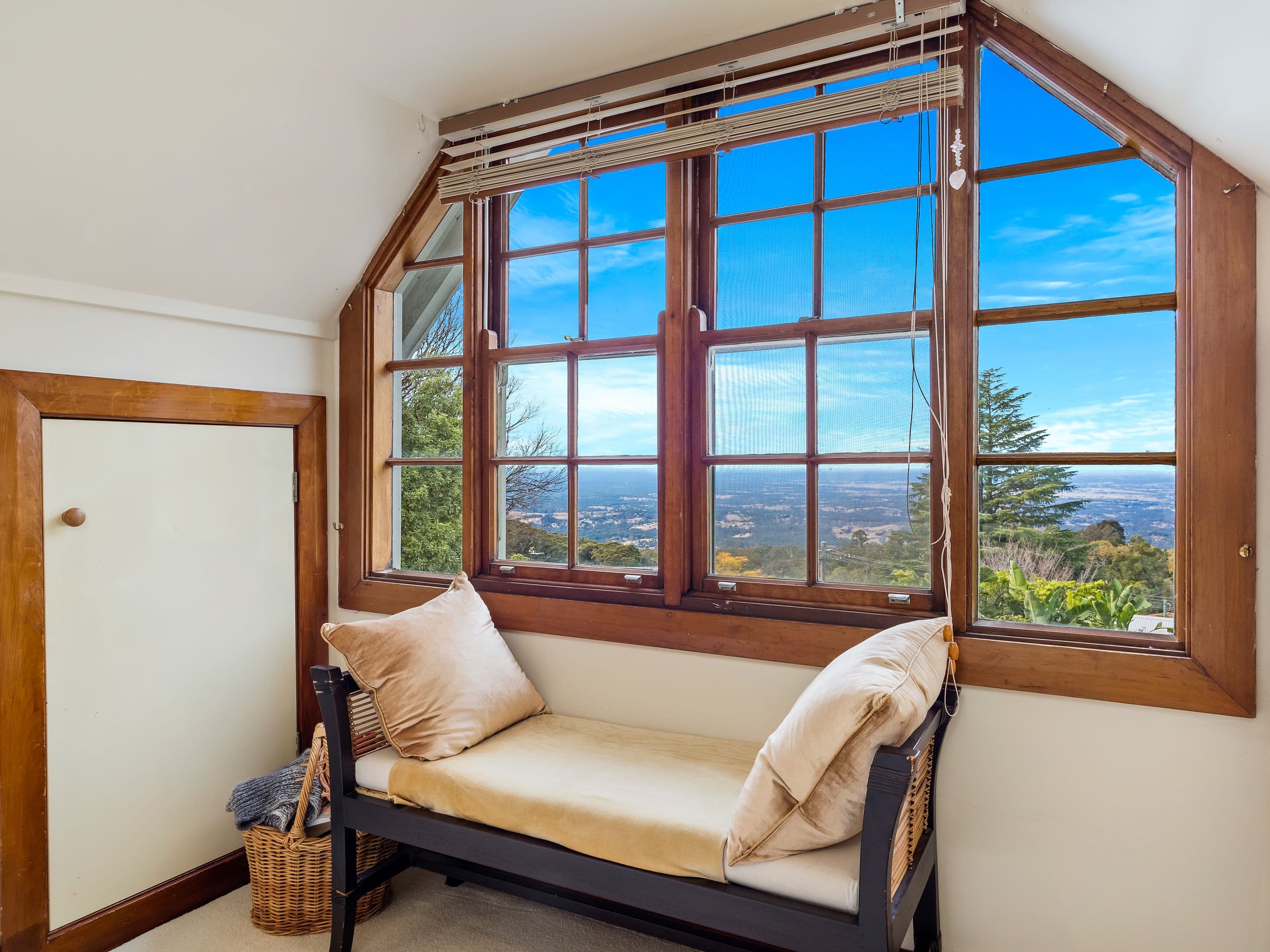 39 Warks Hill Road, Kurrajong Heights - Thumbnail 8