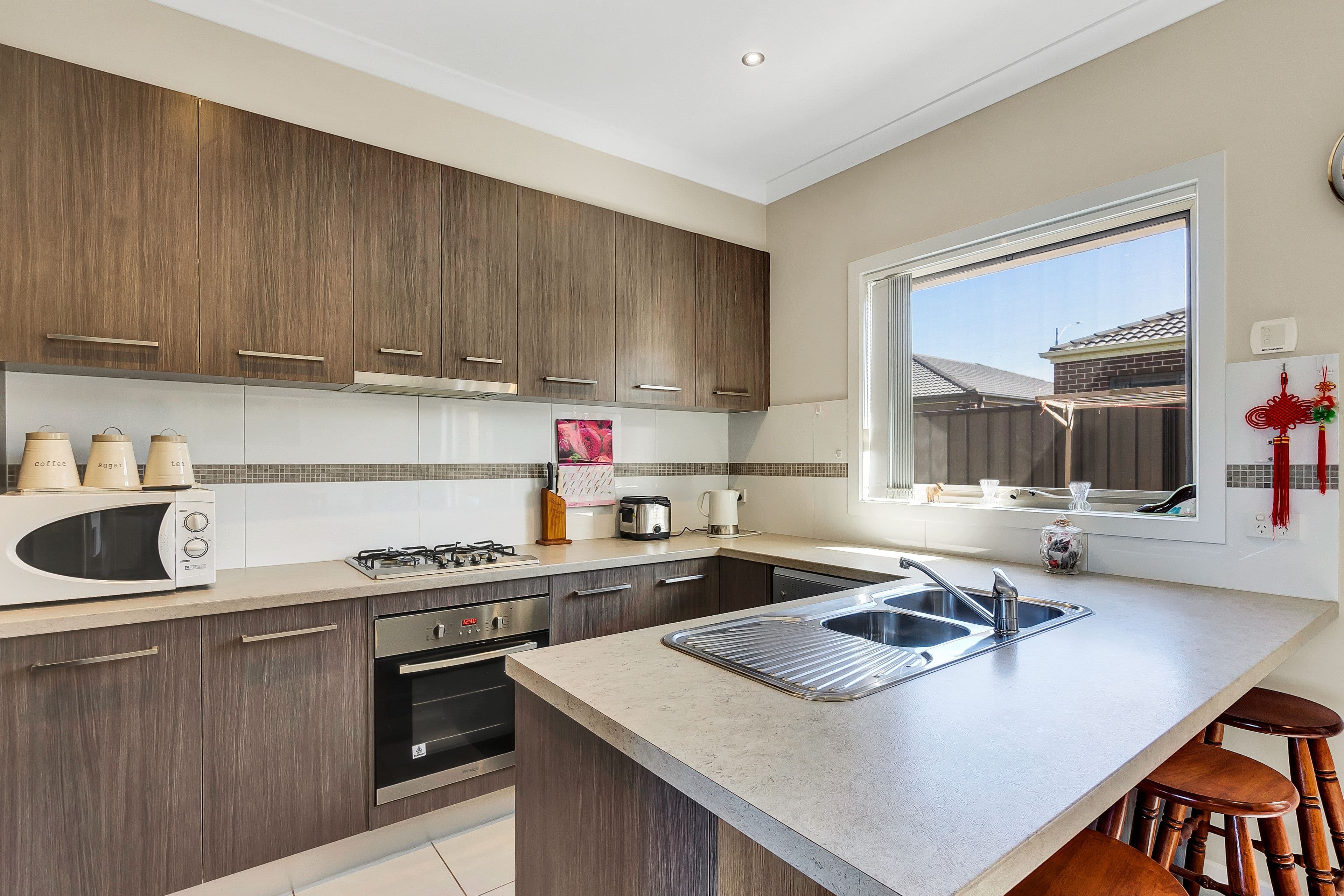 37 Greenleaf Circuit, Tarneit VIC 3029, Tarneit - Thumbnail 3
