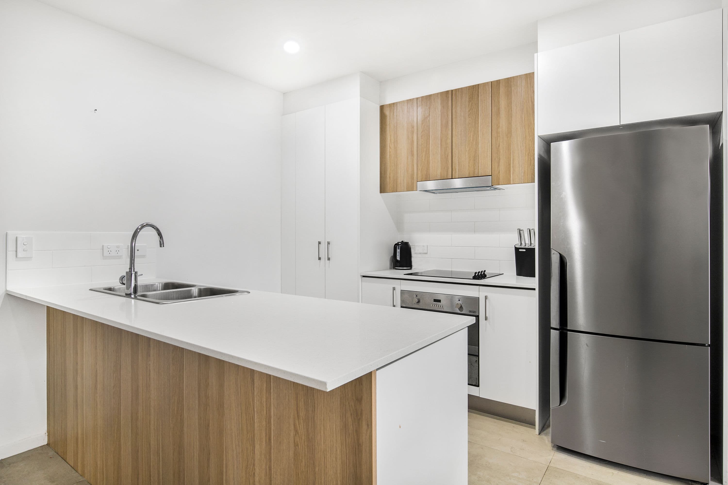 61 Ellen Street, Oxley QLD 4075, Oxley - Thumbnail 2