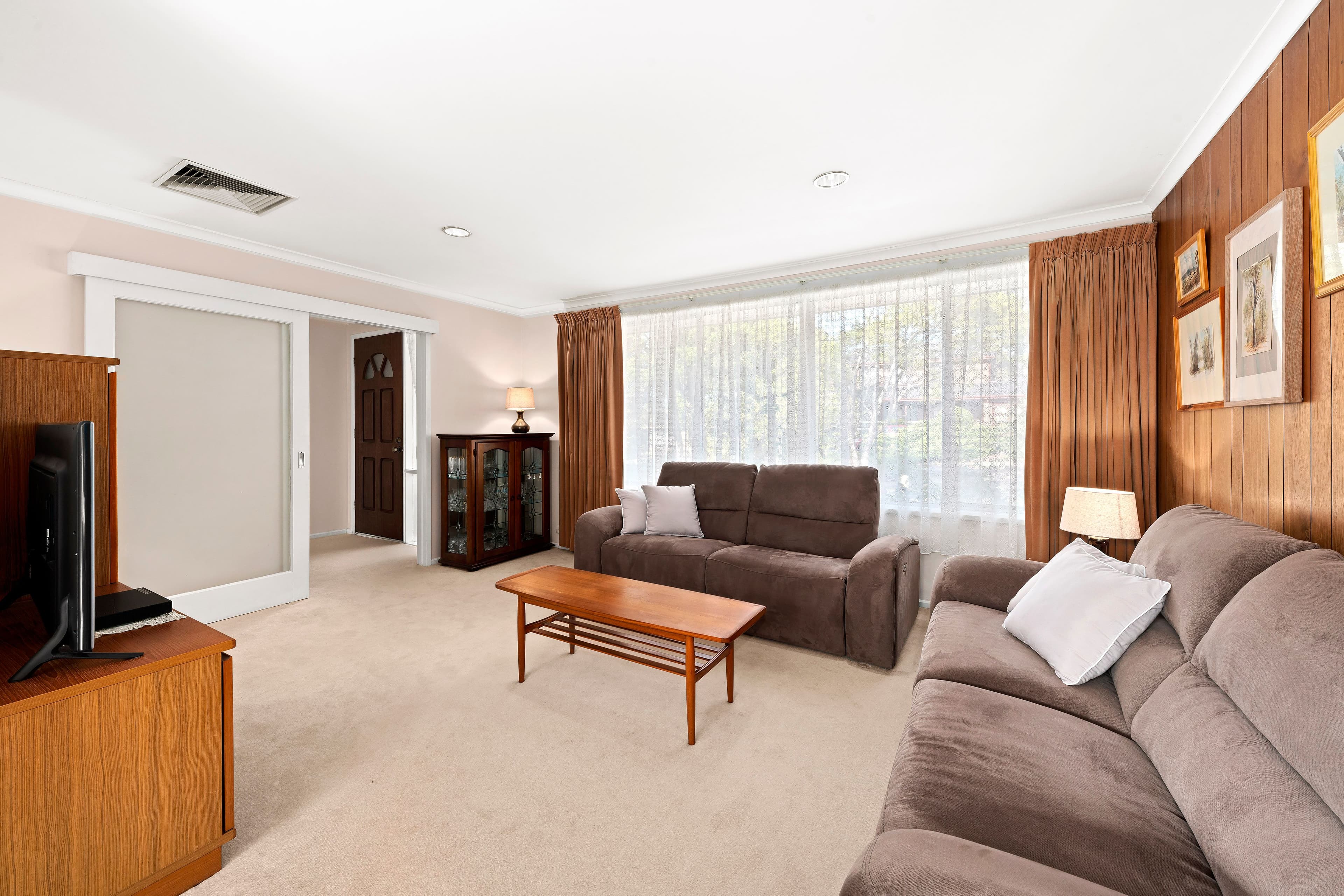 13 Harwick Close, Ringwood VIC 3134, Ringwood - Thumbnail 2