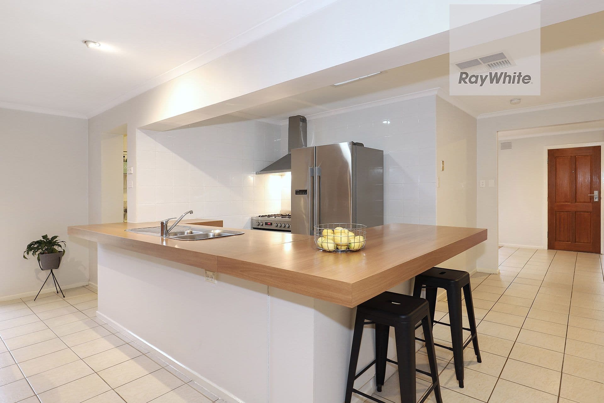22 Samara Grove, Gladstone Park VIC 3043, Gladstone Park - Thumbnail 6