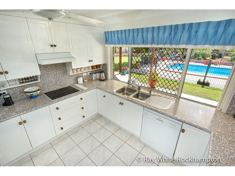 21 Strelow Avenue, GLENLEE QLD 4711, Glenlee - Thumbnail 8