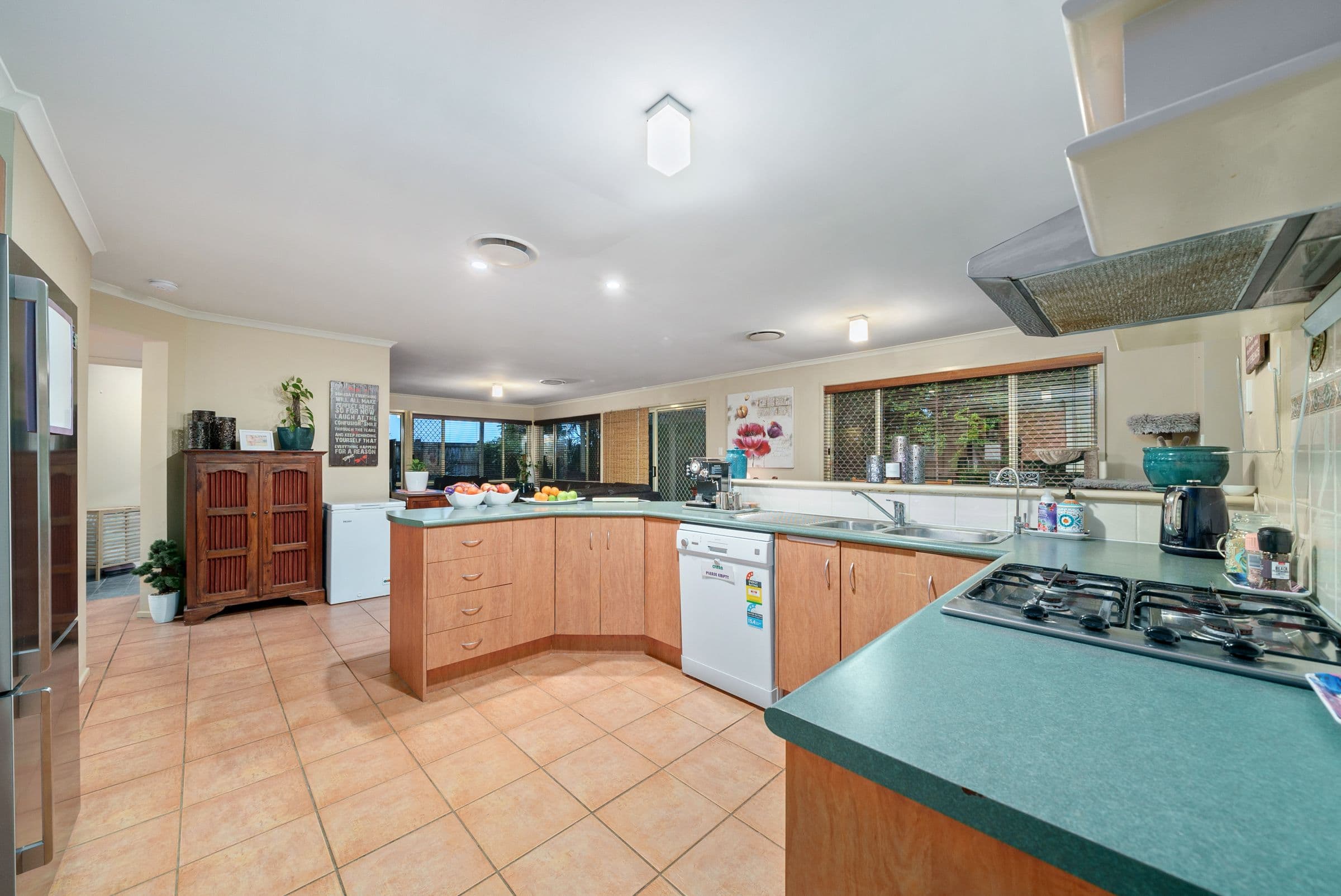 6 Knox Street, North Lakes QLD 4509, North Lakes - Thumbnail 3