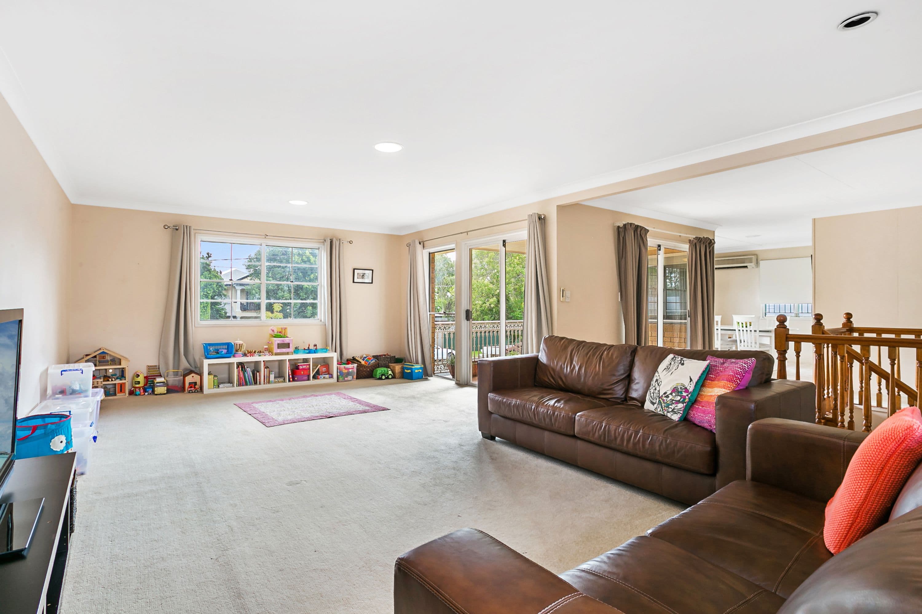 36 Twickenham Street, Chelmer QLD 4068, Chelmer - Thumbnail 3