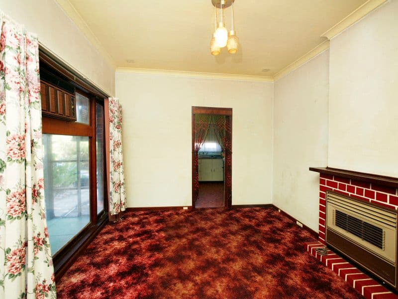 84 Broun Avenue, EMBLETON WA 6062, Embleton - Thumbnail 4