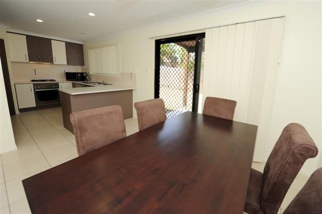 57 Barney Street, GLADSTONE QLD 4680, Gladstone - Thumbnail 4