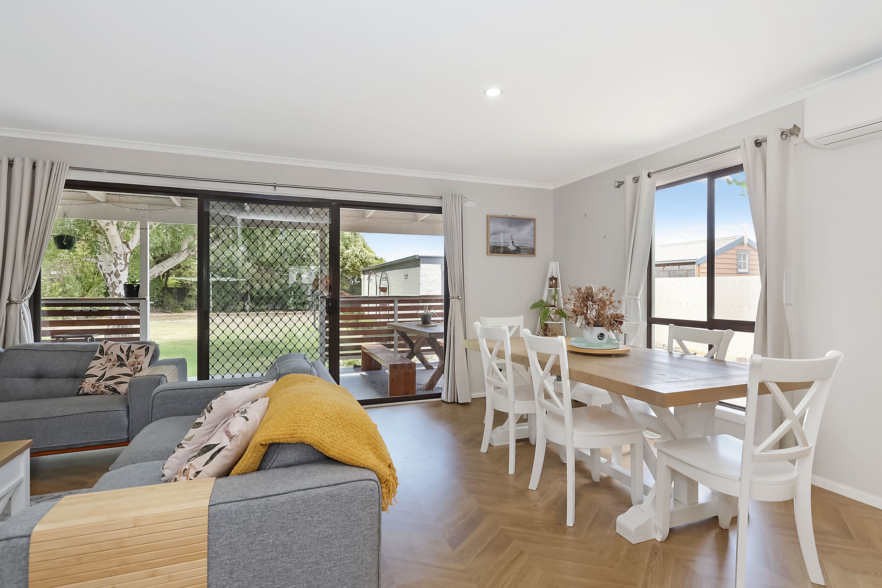 10 Smith Street, Cobden VIC 3266, Cobden - Thumbnail 4