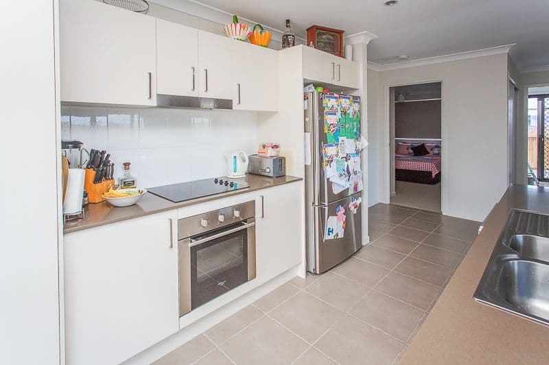 7 Bensara Crescent, BEACONSFIELD QLD 4740, Beaconsfield - Thumbnail 3