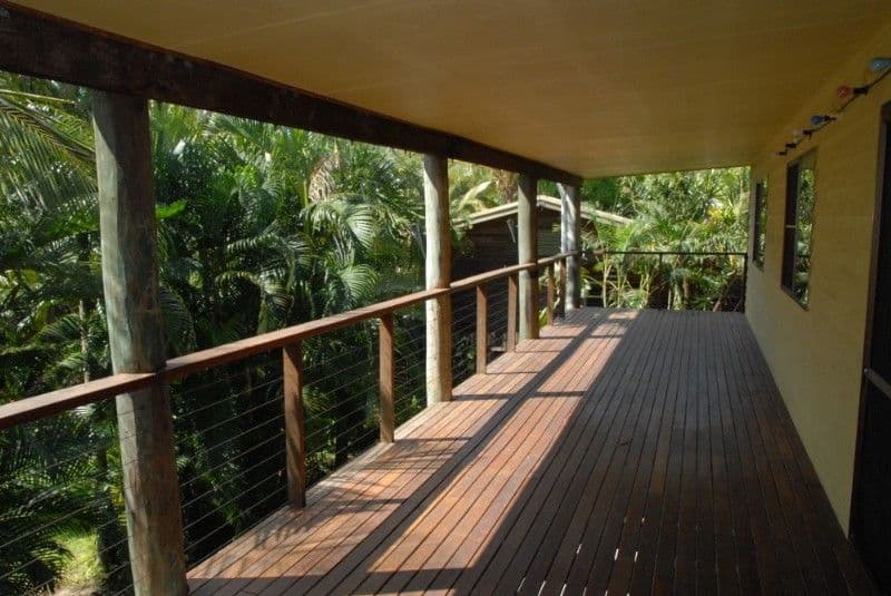 6 Country Road, CANNONVALE QLD 4802, Cannonvale - Thumbnail 2