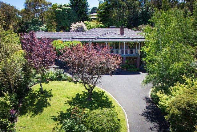 2 Delmont Court, MOOROOLBARK VIC 3138, Mooroolbark - Thumbnail 3