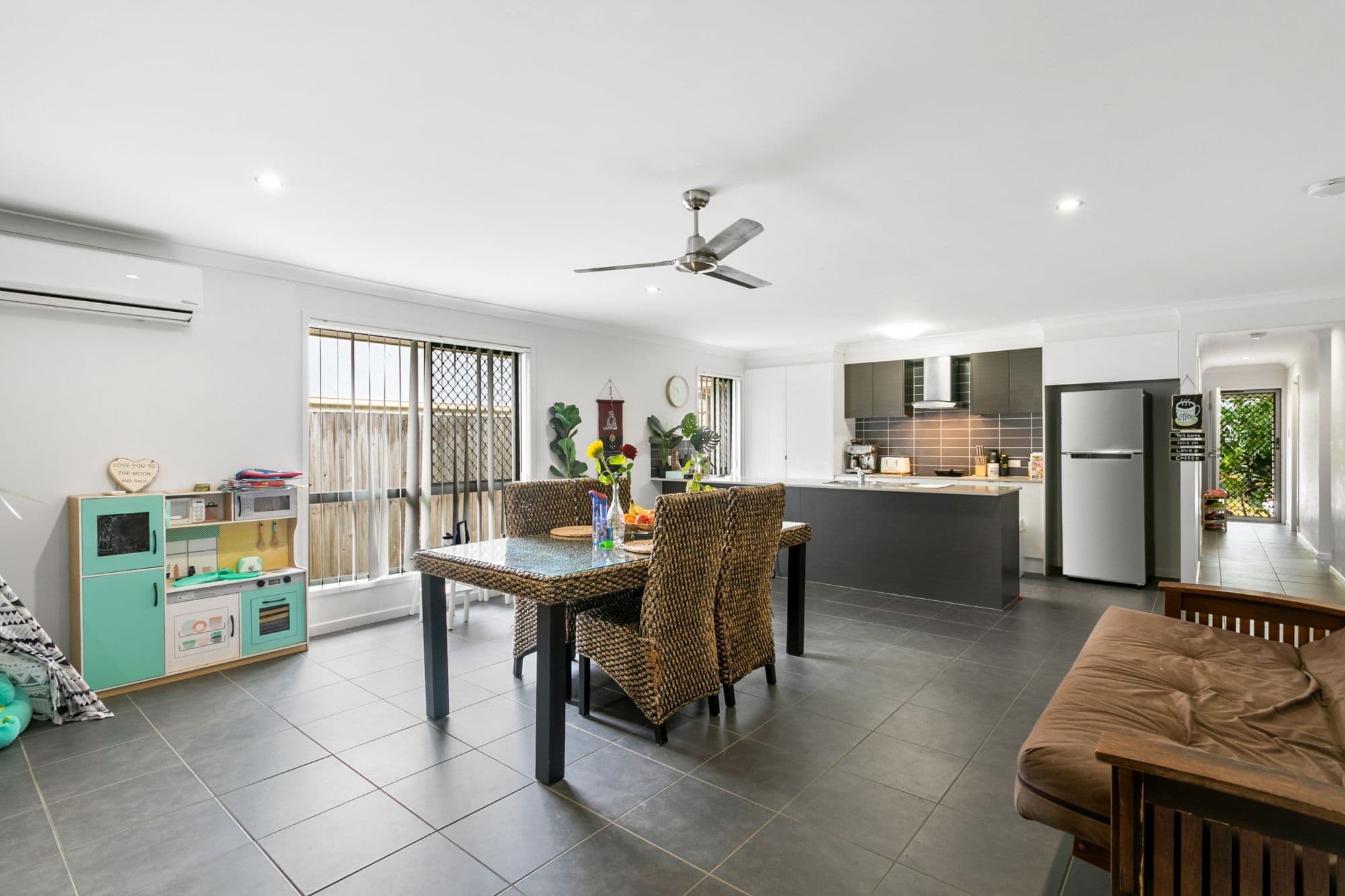 65 Surround Street, Dakabin QLD 4503, Dakabin - Thumbnail 4