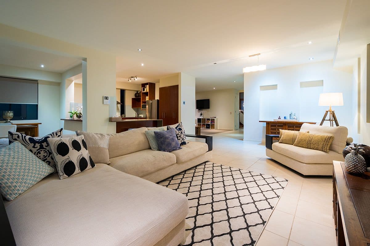 11 Durham Street, Southport QLD 4215, Southport - Thumbnail 8