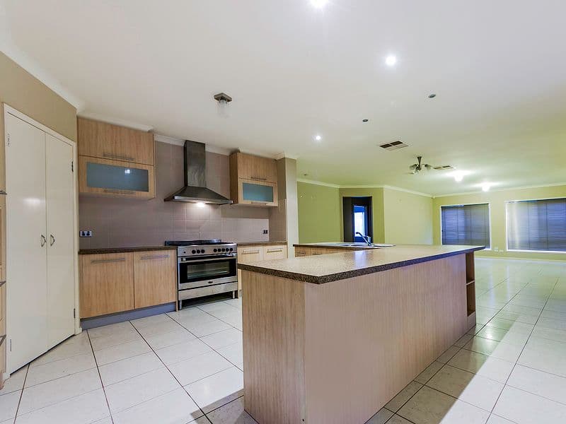 23 Ellesmere Way, Truganina VIC 3029, Truganina - Thumbnail 5
