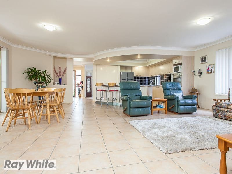 12 Davenport Parade, NORTH LAKES QLD 4509, North Lakes - Thumbnail 5