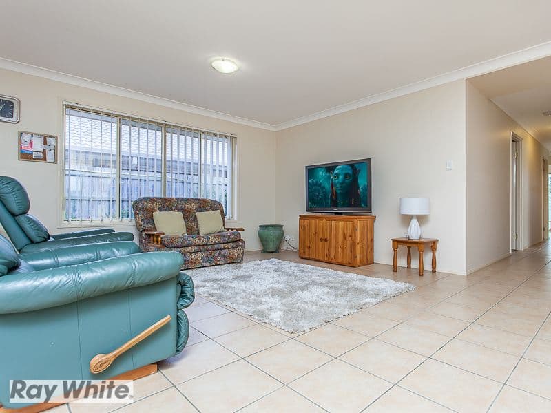 12 Davenport Parade, NORTH LAKES QLD 4509, North Lakes - Thumbnail 6