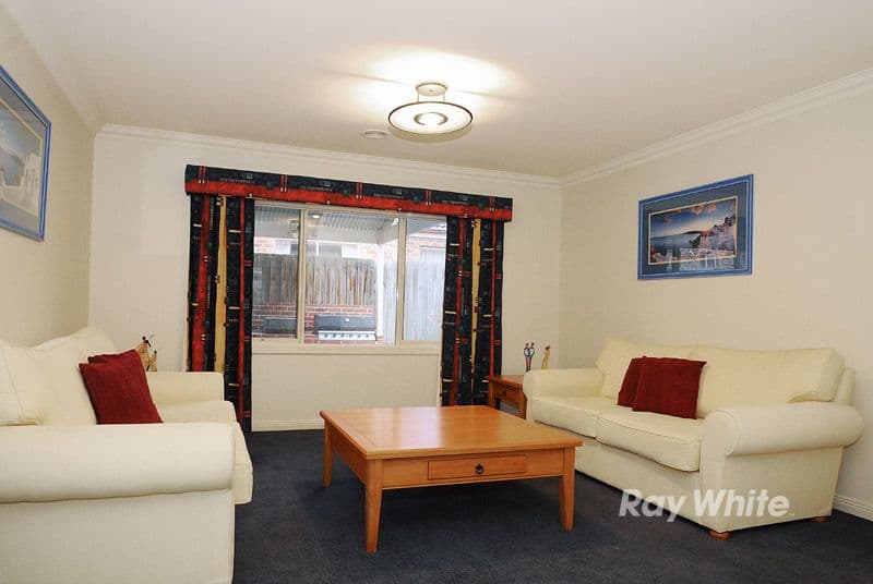 2 Purbeck Place, Narre Warren South VIC 3805, Narre Warren South - Thumbnail 5