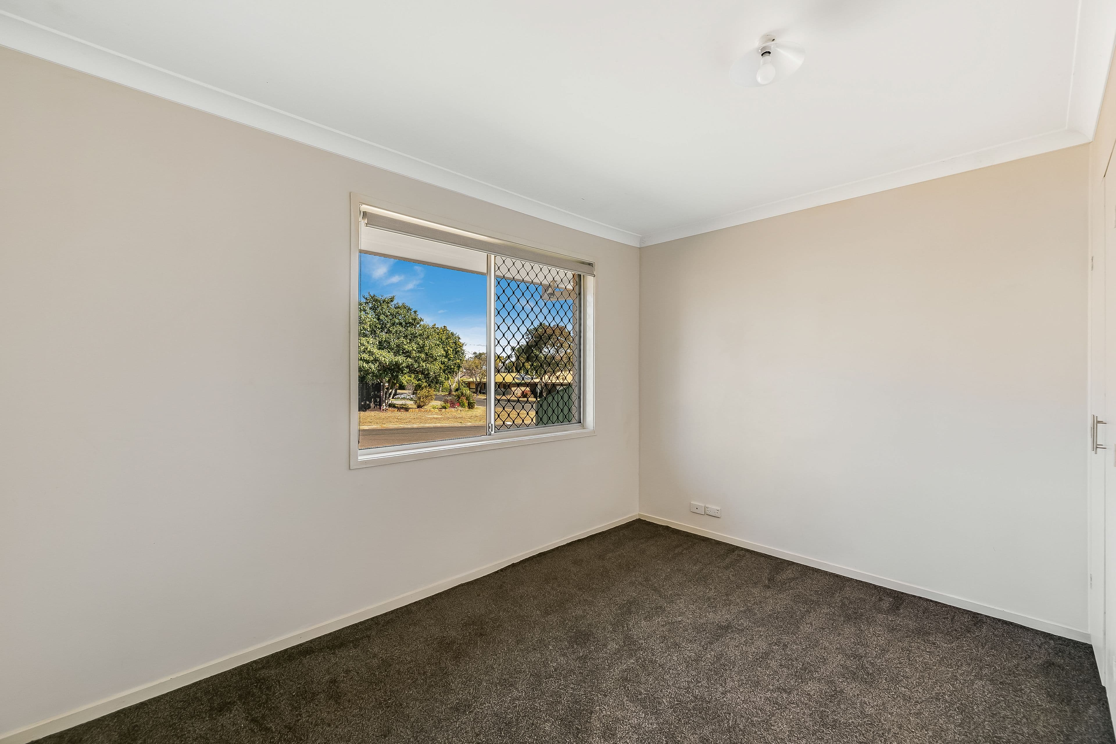 27 Lindberg Street, Wilsonton QLD 4350, Wilsonton - Thumbnail 6