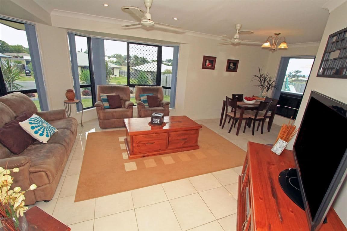 53 Buxton Drive, GRACEMERE QLD 4702, Gracemere - Thumbnail 2