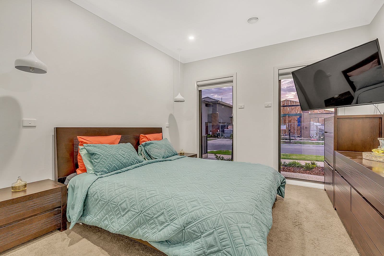 8 Element Street, Craigieburn VIC 3064, Craigieburn - Thumbnail 3