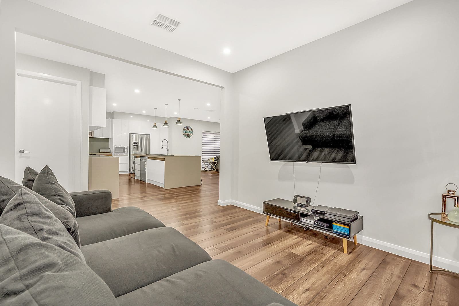 8 Element Street, Craigieburn VIC 3064, Craigieburn - Thumbnail 6