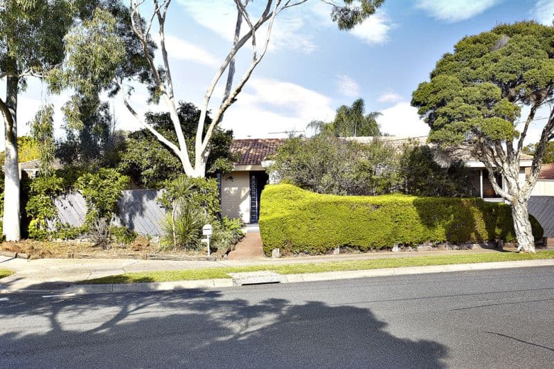 2 Cormorant Place, DINGLEY VILLAGE VIC 3172, Dingley Village - Thumbnail 3