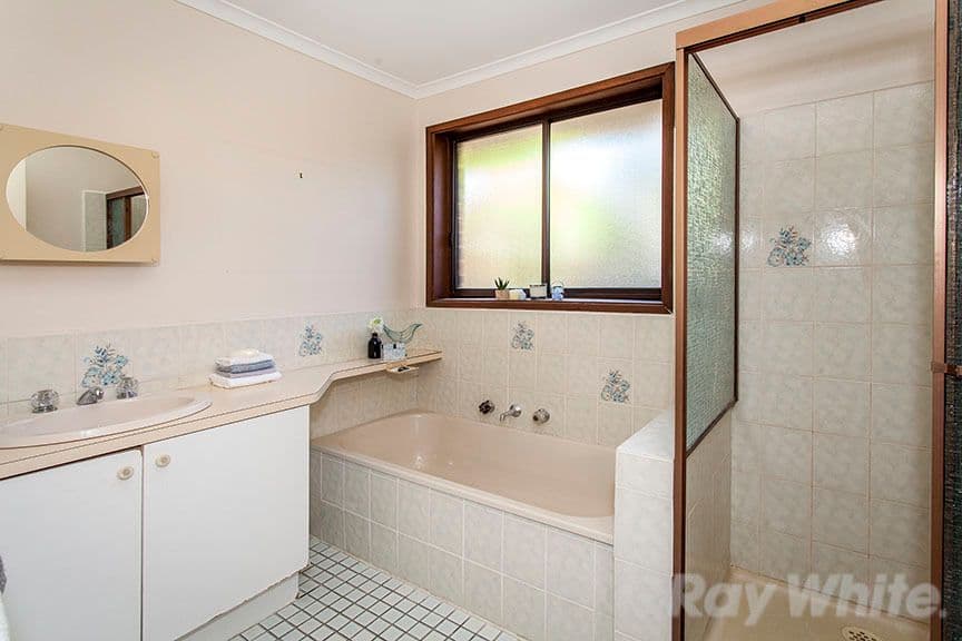 90 Orient Avenue, Mitcham VIC 3132, Mitcham - Thumbnail 5