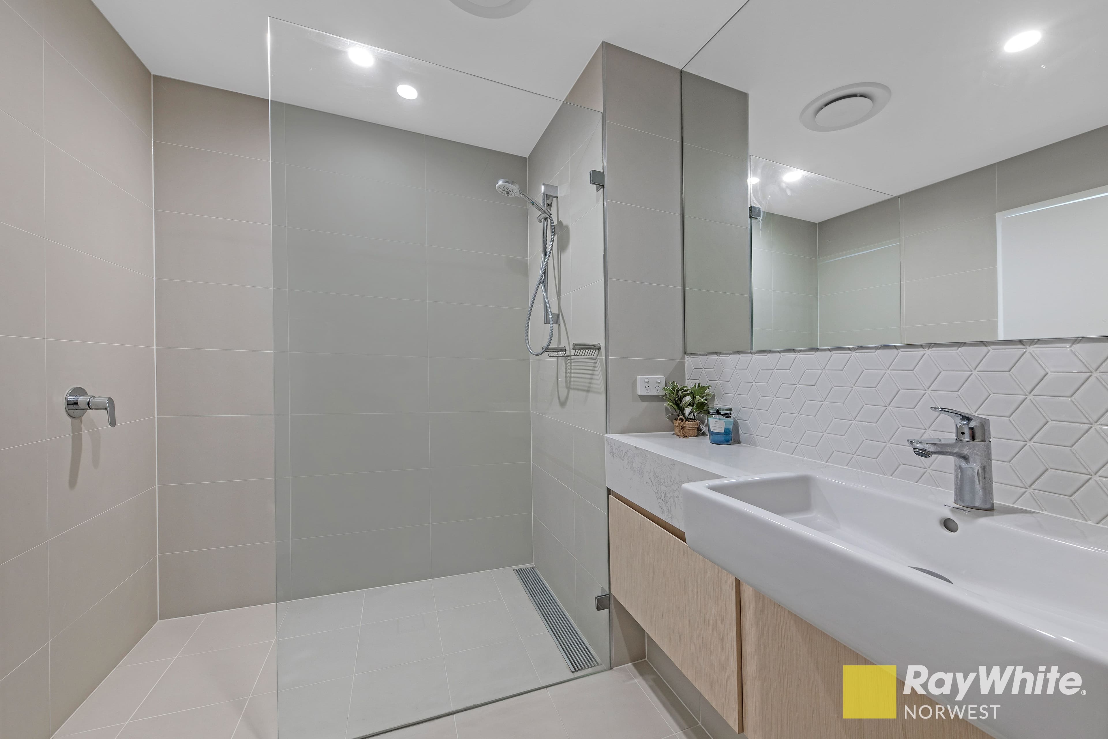 1 Womerah Street, Turramurra NSW 2074, Turramurra - Thumbnail 8