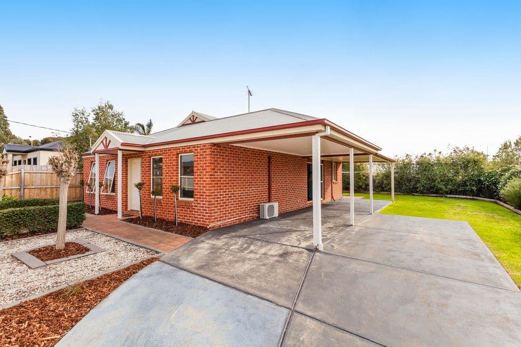 16 Ghazeepore Road, WAURN PONDS VIC 3216, Waurn Ponds - Image 1