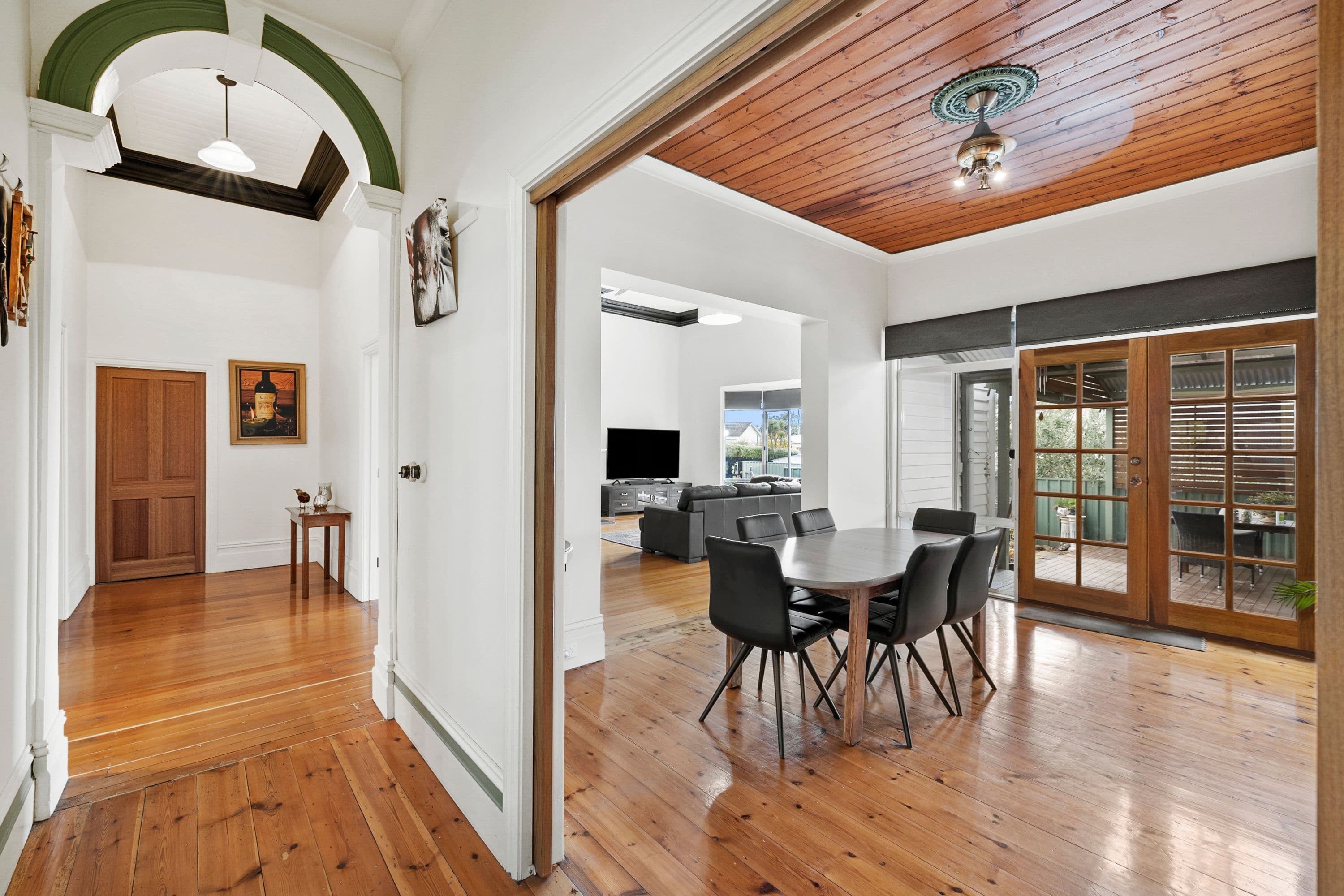 22 Port Fairy Road, Ararat VIC 3377, Ararat - Thumbnail 3