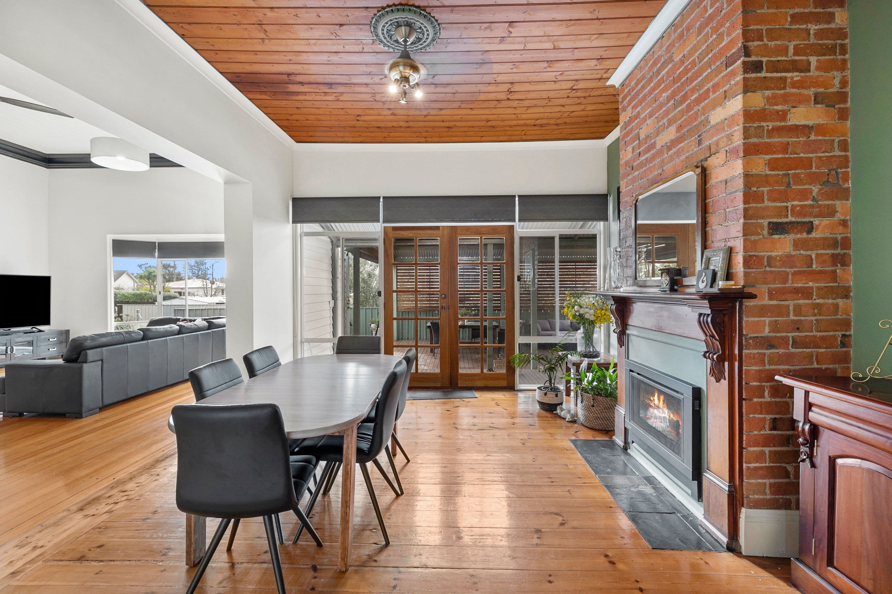 22 Port Fairy Road, Ararat VIC 3377, Ararat - Thumbnail 4