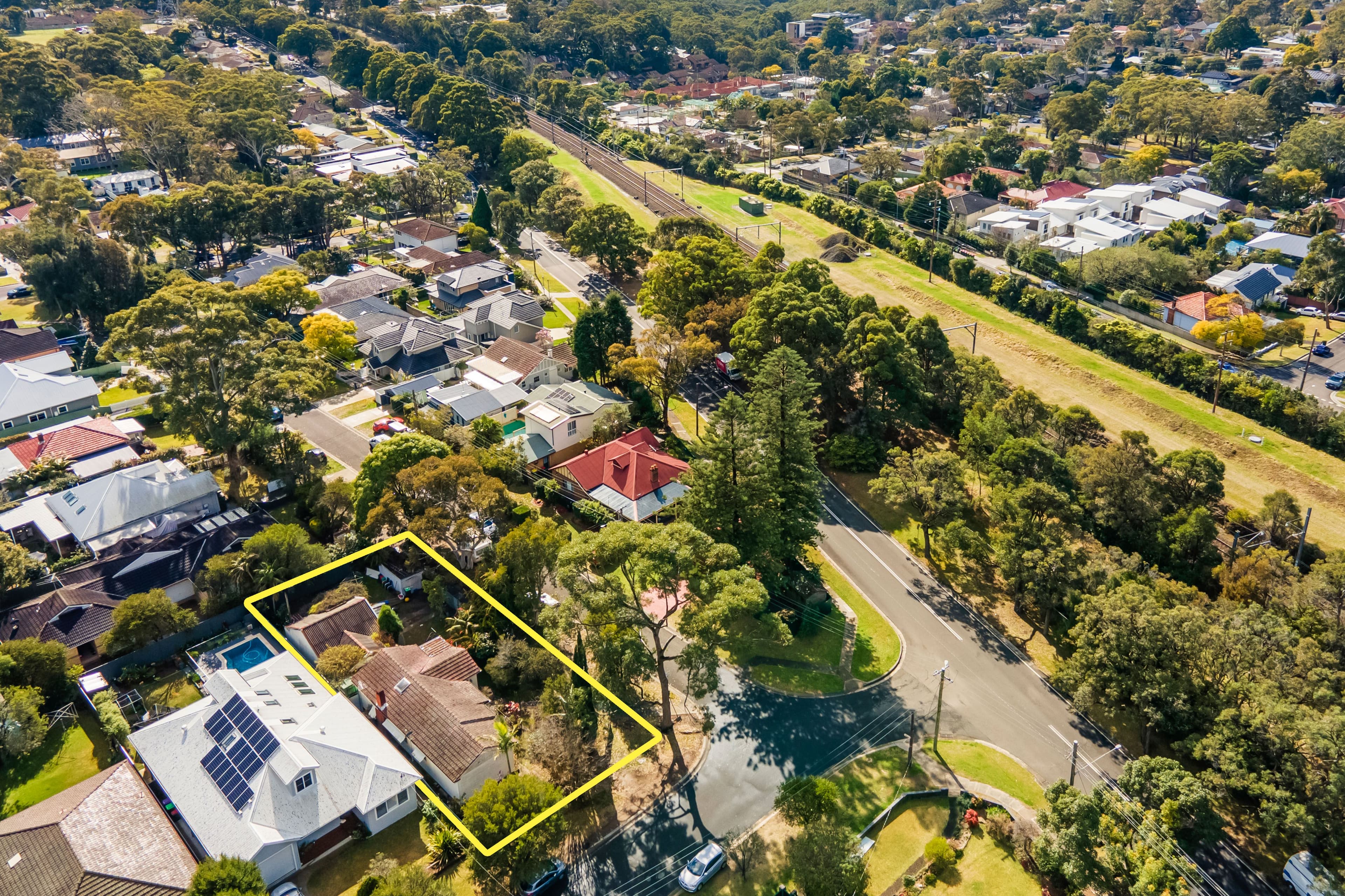 1 Glenelg Street, Sutherland NSW 2232, Sutherland - Thumbnail 4