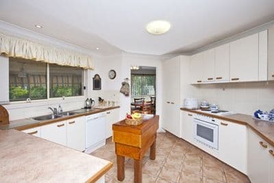 3 Hilltop Close, MEDOWIE NSW 2318, Medowie - Thumbnail 2
