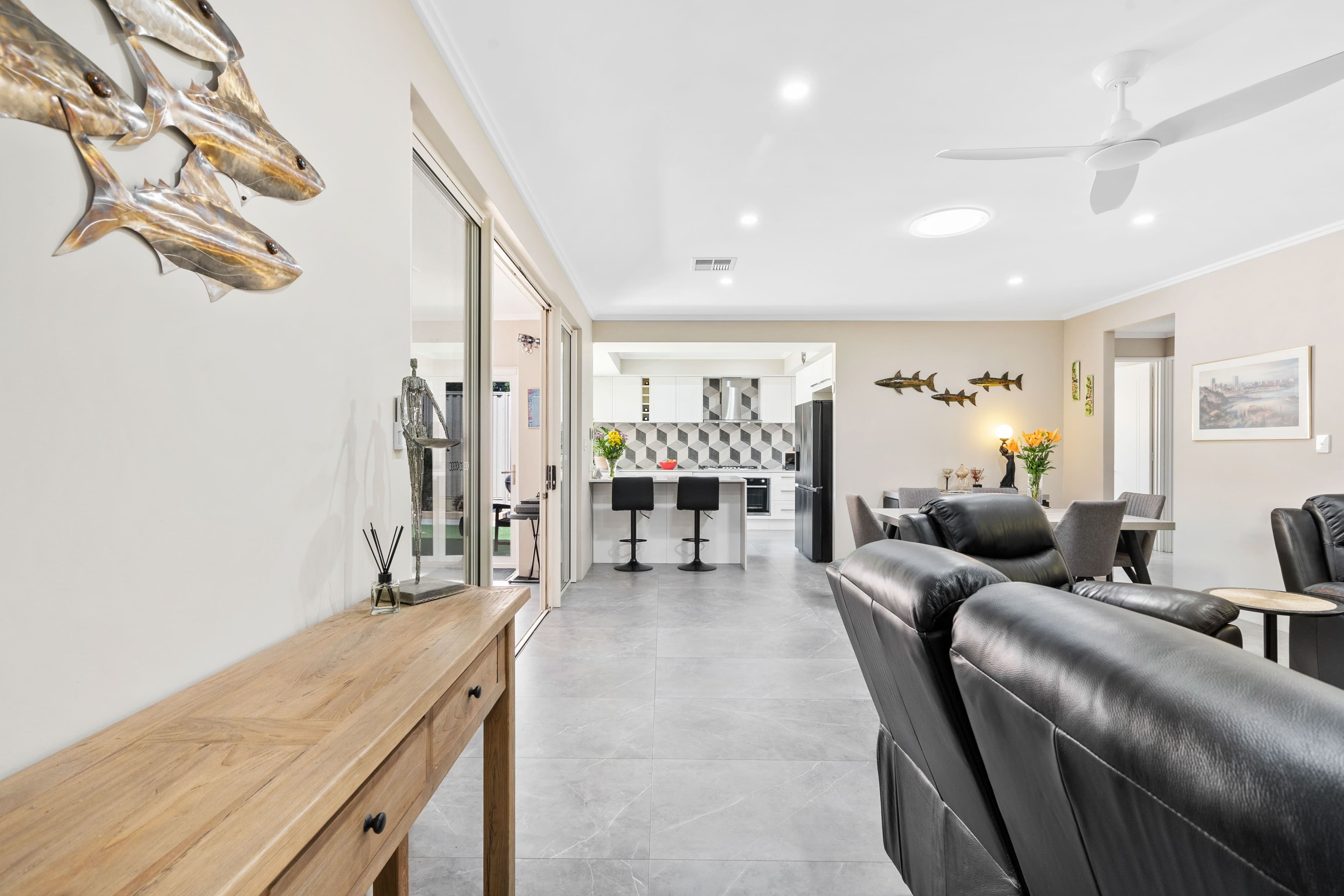 28 Dargin Place, Greenwood WA 6024, Greenwood - Thumbnail 4