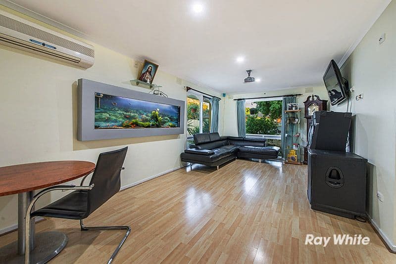 5 Bourke Road, Cranbourne VIC 3977, Cranbourne - Thumbnail 5