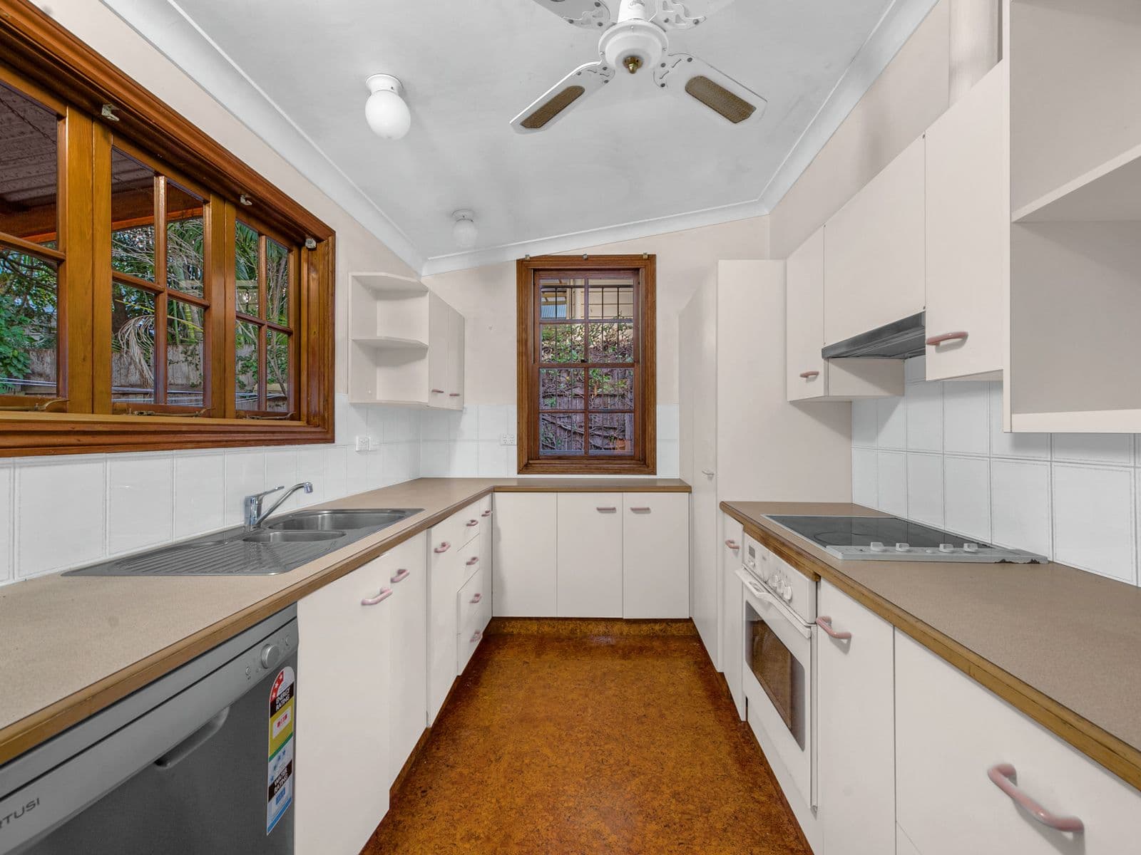 79 Isaac Street, Spring Hill QLD 4000, Spring Hill - Thumbnail 8