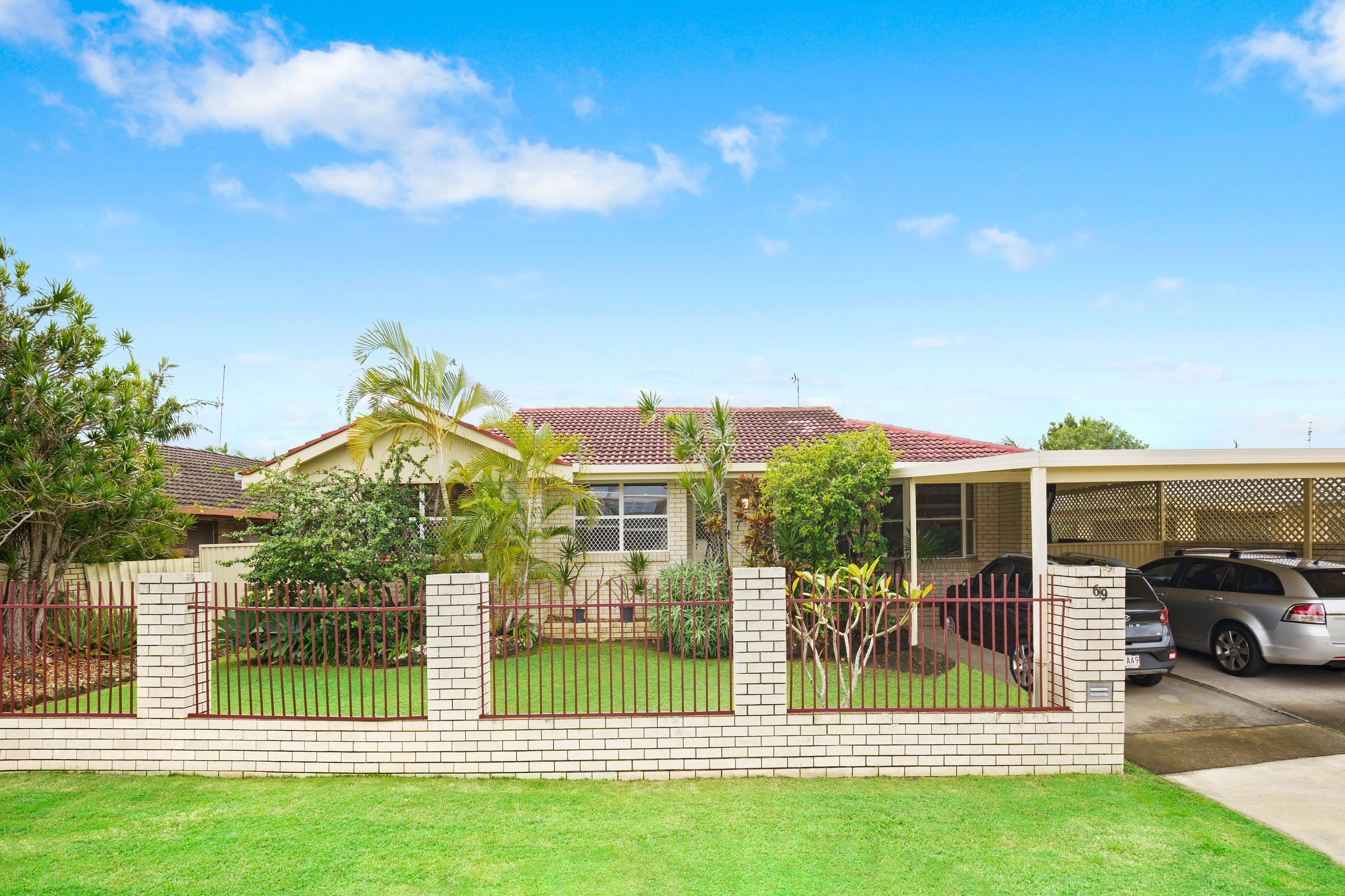 69 Sovereign Drive, Mermaid Waters QLD 4218, Mermaid Waters - Thumbnail 5