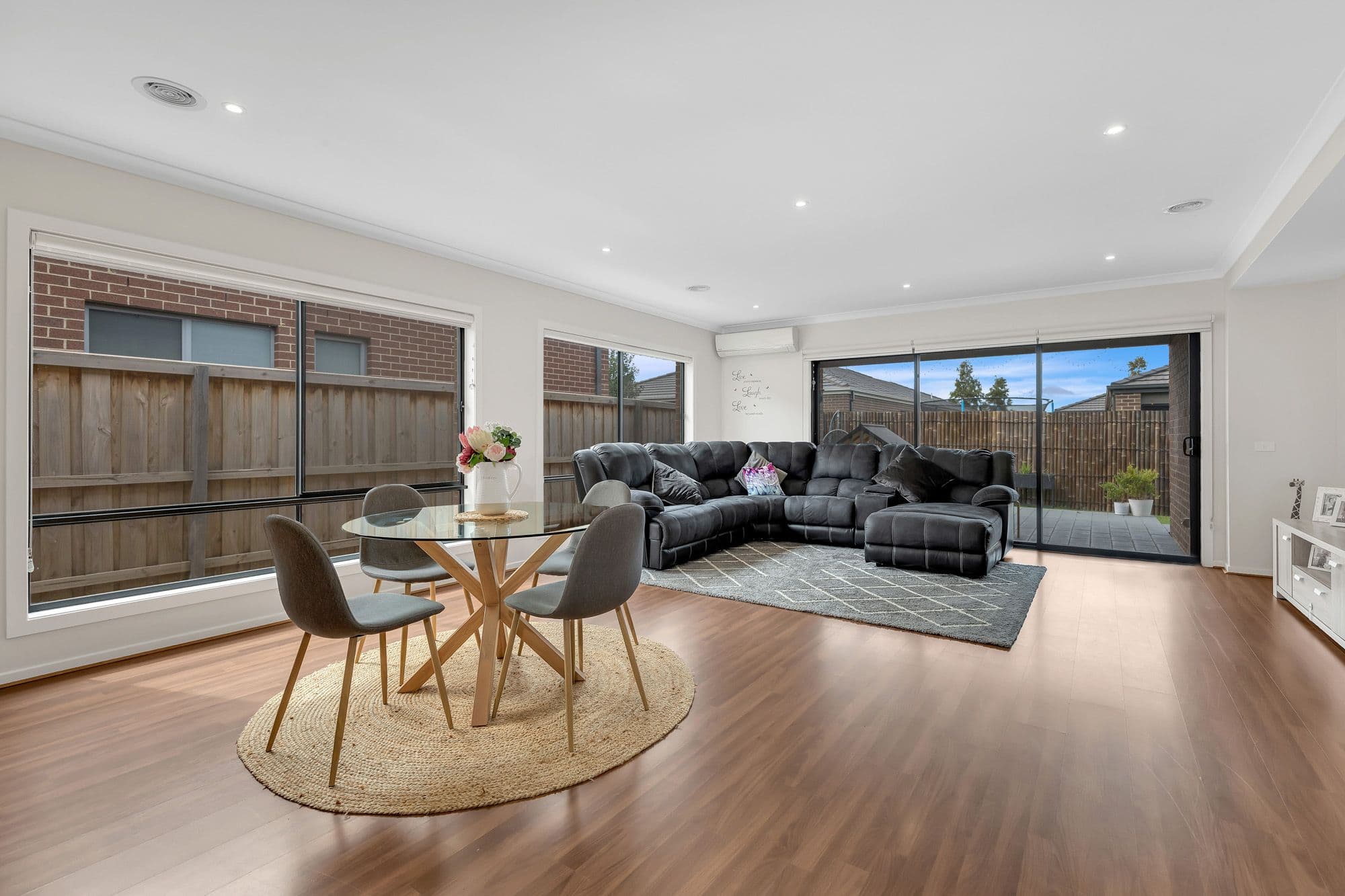 37 Kurrali Crescent, Werribee VIC 3030, Werribee - Thumbnail 7