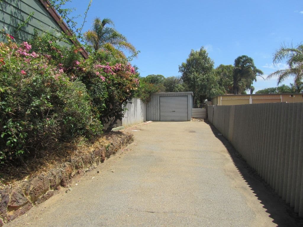 8 Solomon Circle, Karloo WA 6530, Karloo - Thumbnail 6