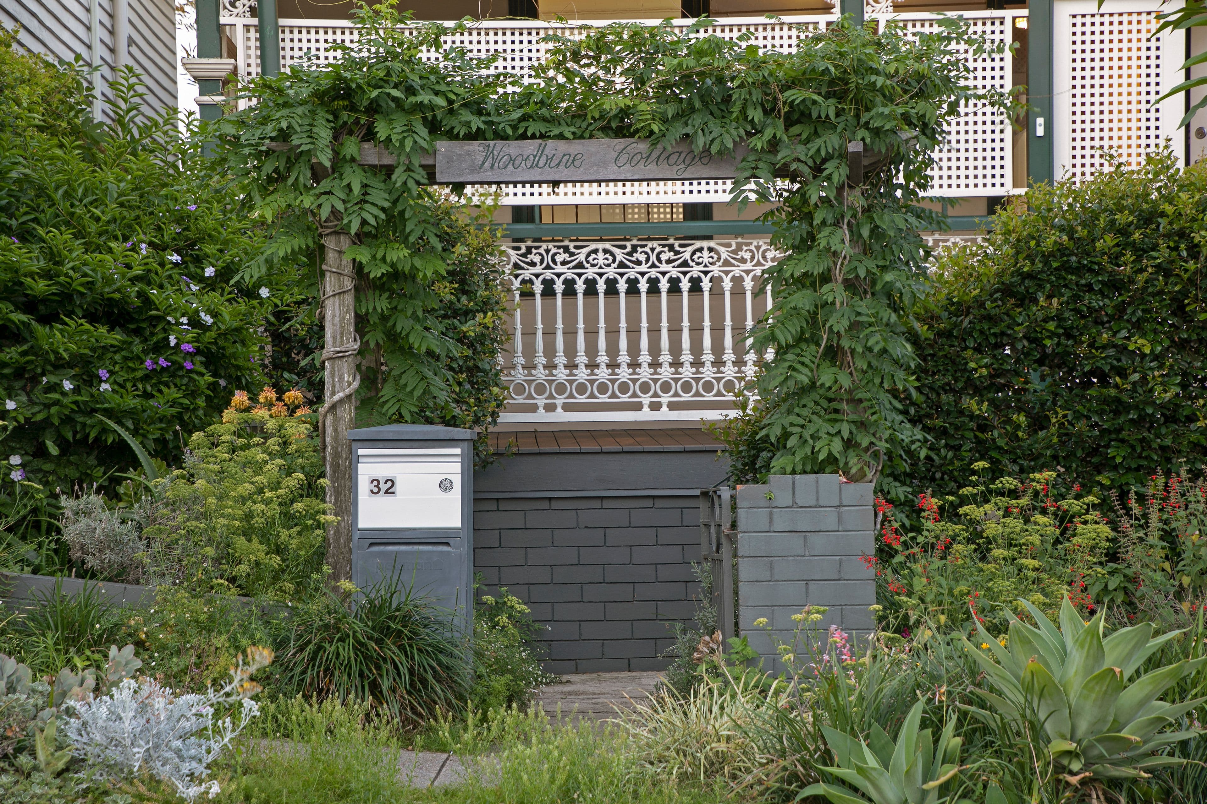 32 Prospect Terrace, Highgate Hill QLD 4101, Highgate Hill - Thumbnail 2