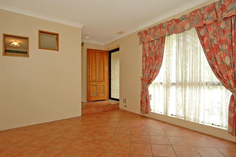 36 Yenisey Cresc, BEECHBORO WA 6063, Beechboro - Thumbnail 4