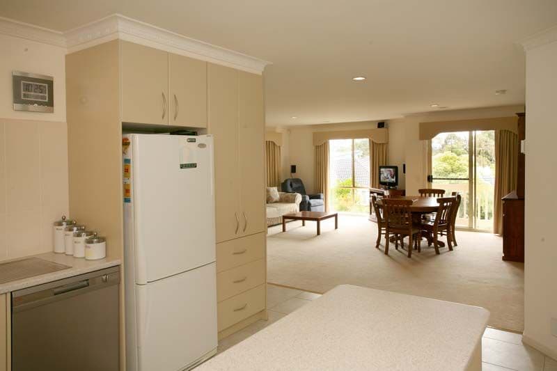 8 Kennedy Street, GLEN WAVERLEY VIC 3150, Glen Waverley - Thumbnail 3
