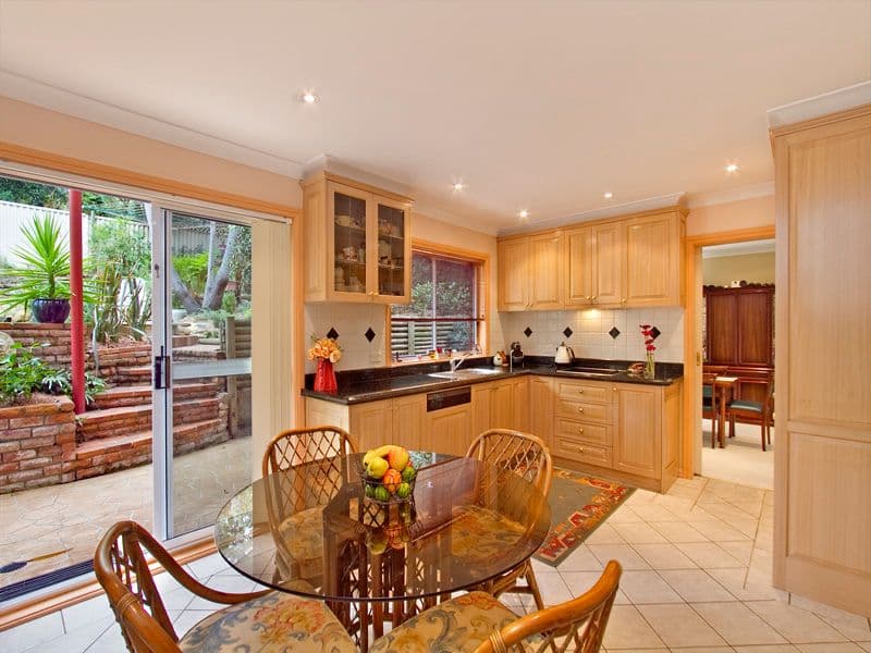 10 Gambier Avenue, SANDY POINT NSW 2172, Sandy Point - Thumbnail 4