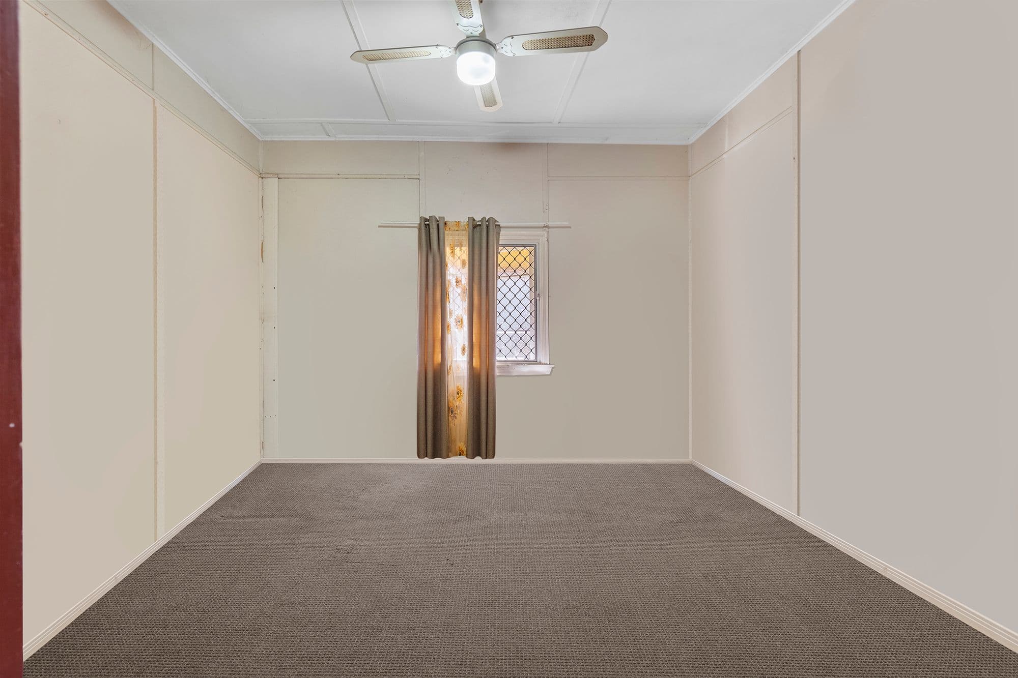 21 Charles Avenue, Logan Central QLD 4114, Logan Central - Thumbnail 6