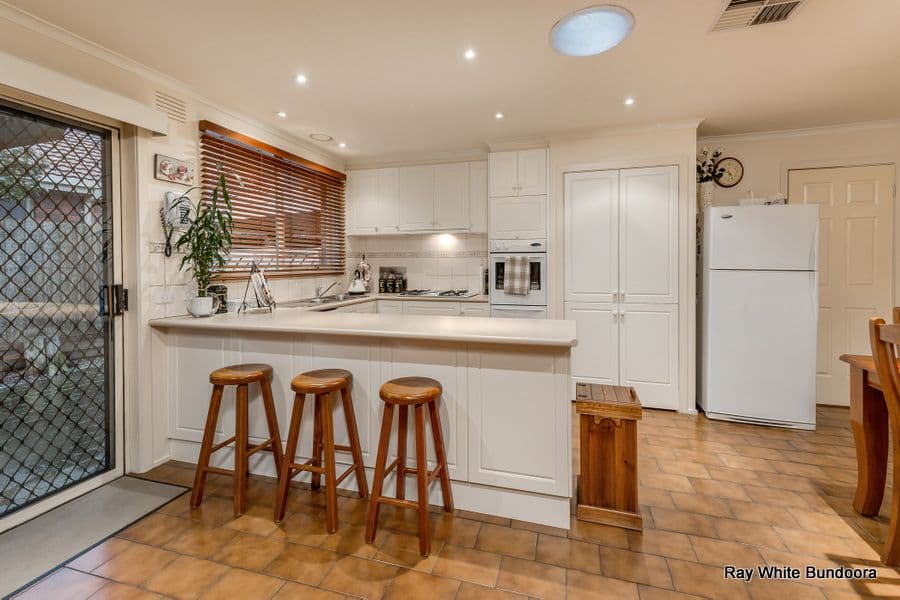 12 Britten Court, BUNDOORA VIC 3083, Bundoora - Thumbnail 6