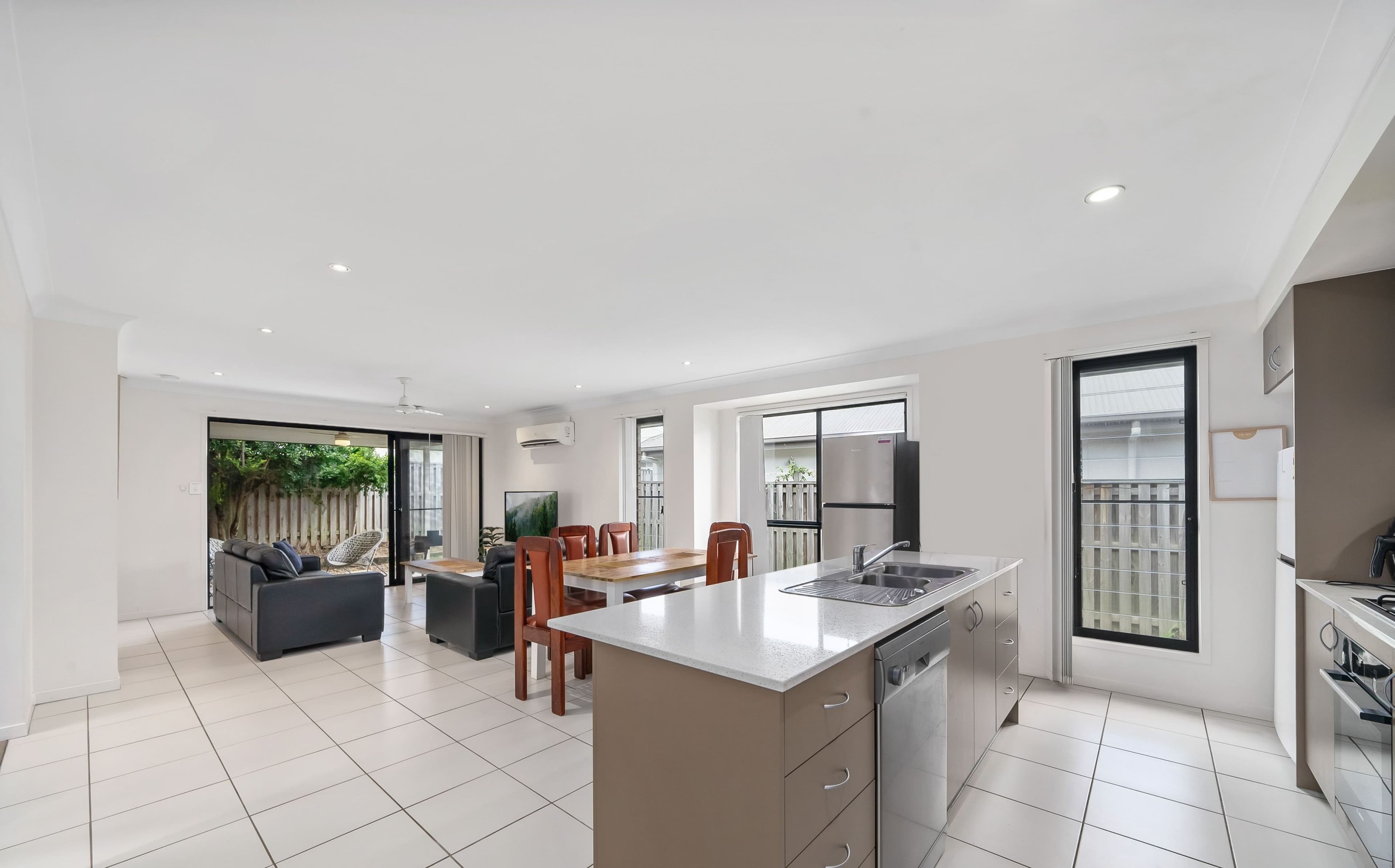 30 Cypress Circuit, Coomera QLD 4209, Coomera - Thumbnail 3
