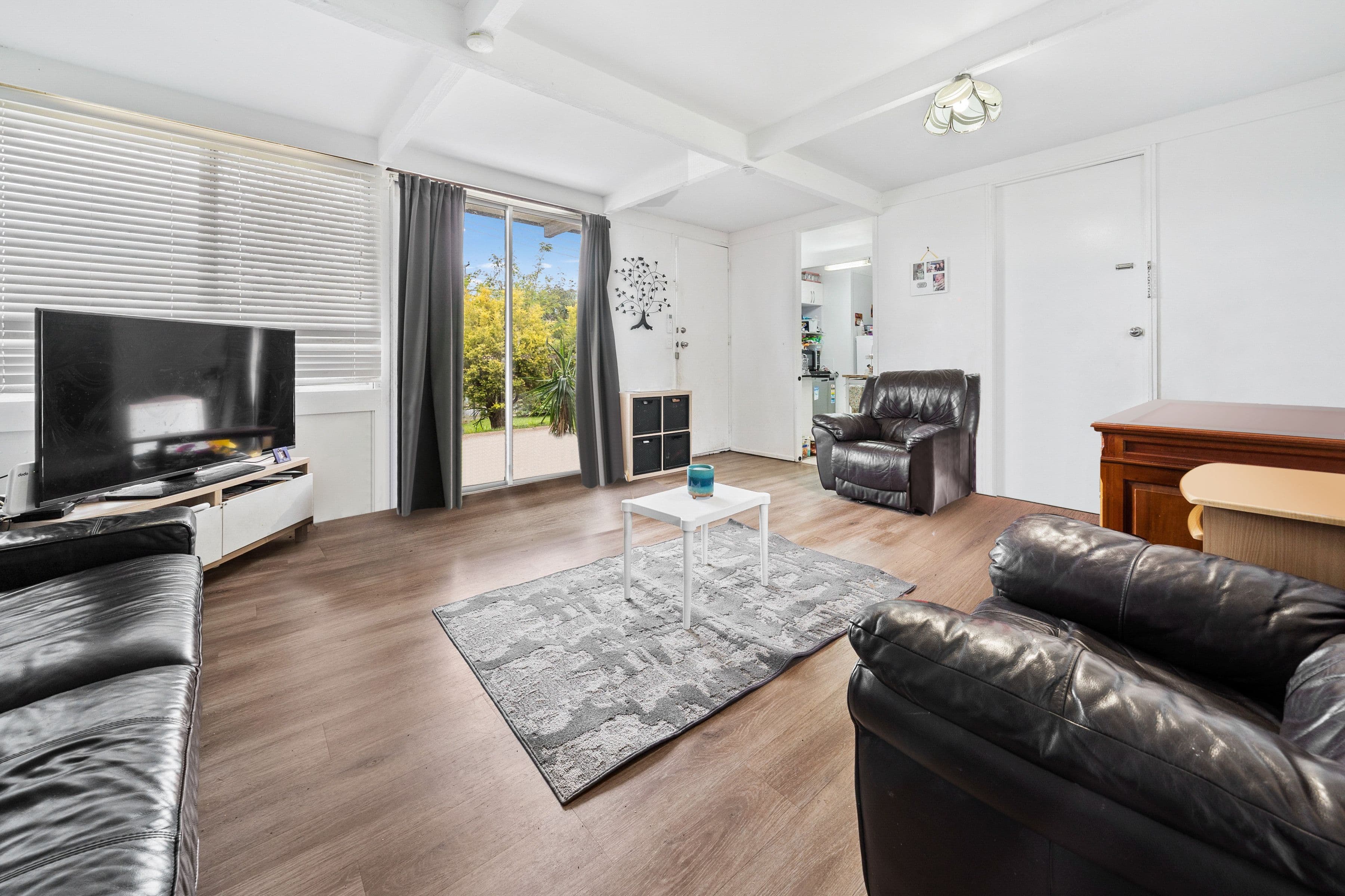 21 Karabil Street, Kingston QLD 4114, Kingston - Thumbnail 3