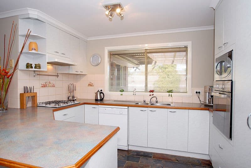 CHELSEA HEIGHTS VIC 3196, Chelsea Heights - Thumbnail 2